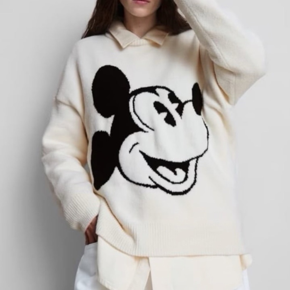 Disney Women's Cream Sweater with Mickey Mouse Design